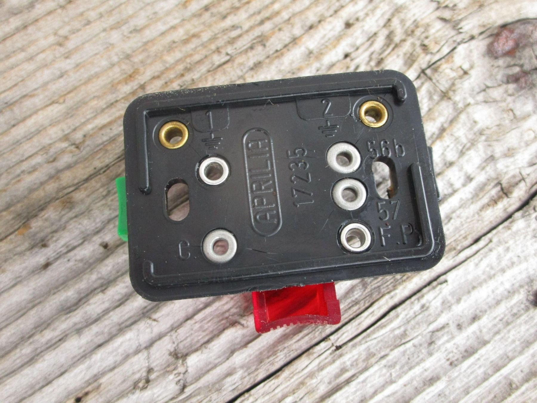 Aprilia Mofas: Interrupteur Aprilia pour Cilo. – Neu und originalverpackt aus Leytron von ACLEONARD01 5
