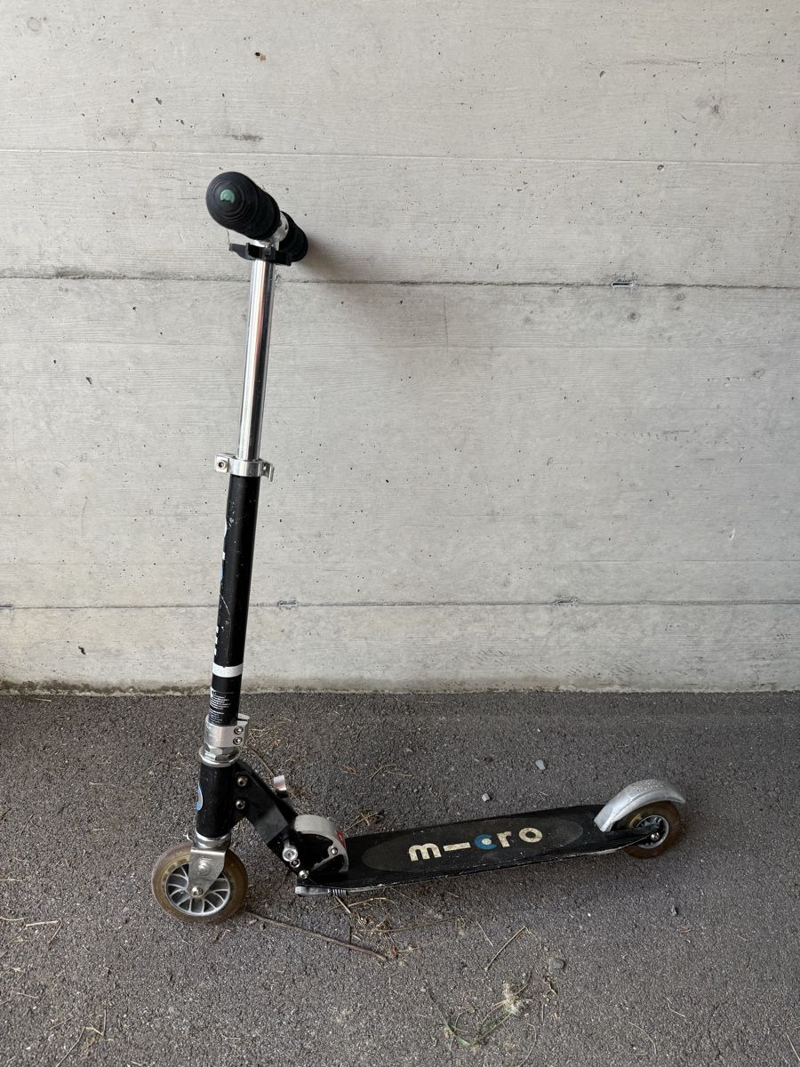 Scooter: Micro Light Kinder Scooter, schwarz – Usato da Spiegel b. Bern venduto da javi-rodriguez
