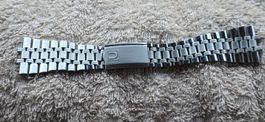 Bracelet montre Universal Genève acier inoxydable 