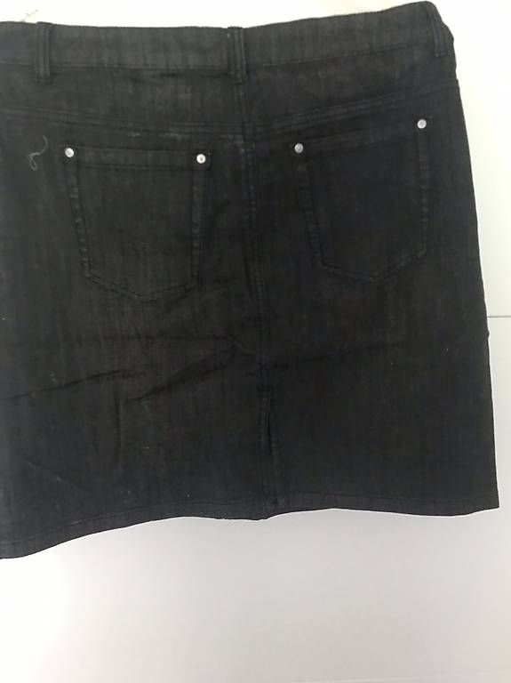 Gonne: Jeans Mini Rock Neu Grösse 42 – Usato da Liestal venduto da phe_s2wm 1