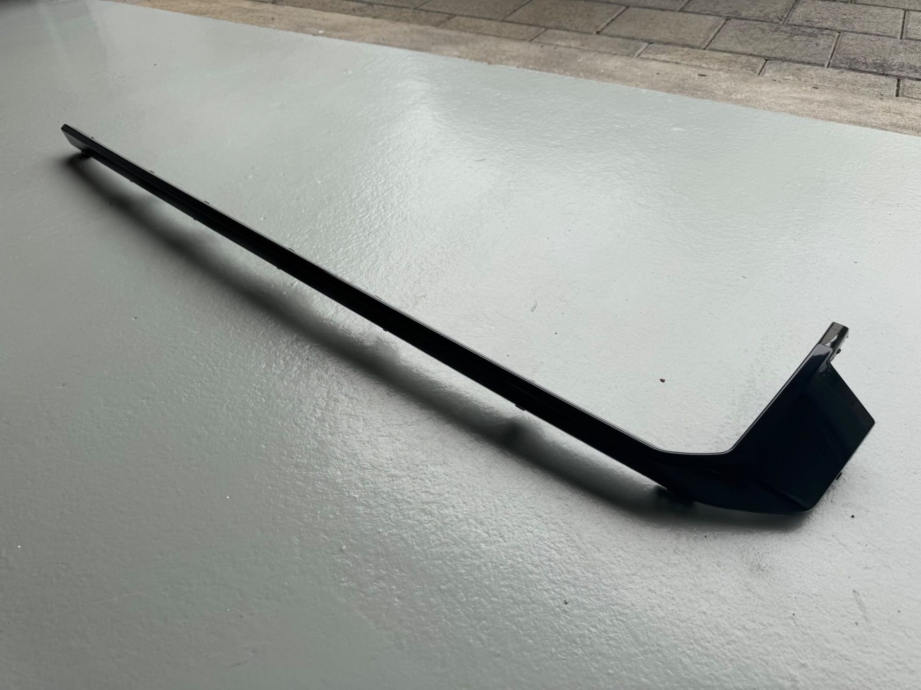 BMW Tutti pezzi di ricambio auto: BMW M3 G80 Diffusorrahmen – Usato da Matzingen venduto da cocco05 1