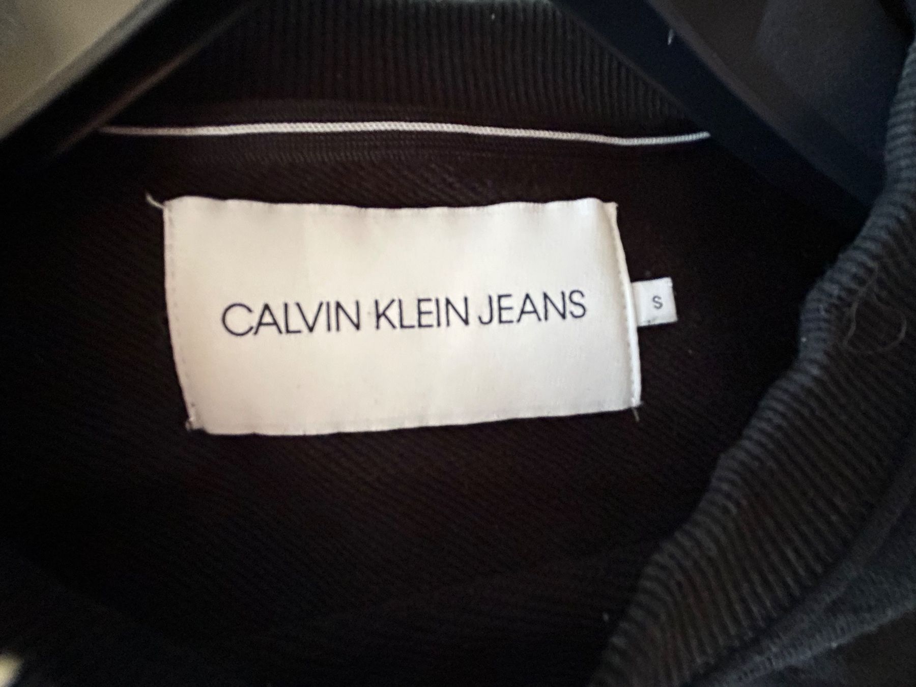 Calvin Klein Pullover & Sweatshirts: CALVIN KLEIN - PULLOVER - SCHWARZ - GRÖSSE S (AL) – Gebraucht aus Buchs AG von fischli610 6