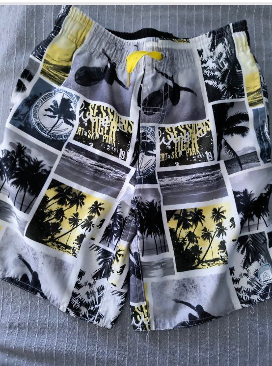 Costumi da bagno: Badehose Jungen Gr. 128 – Usato da Schöfflisdorf venduto da kin_2dp9
