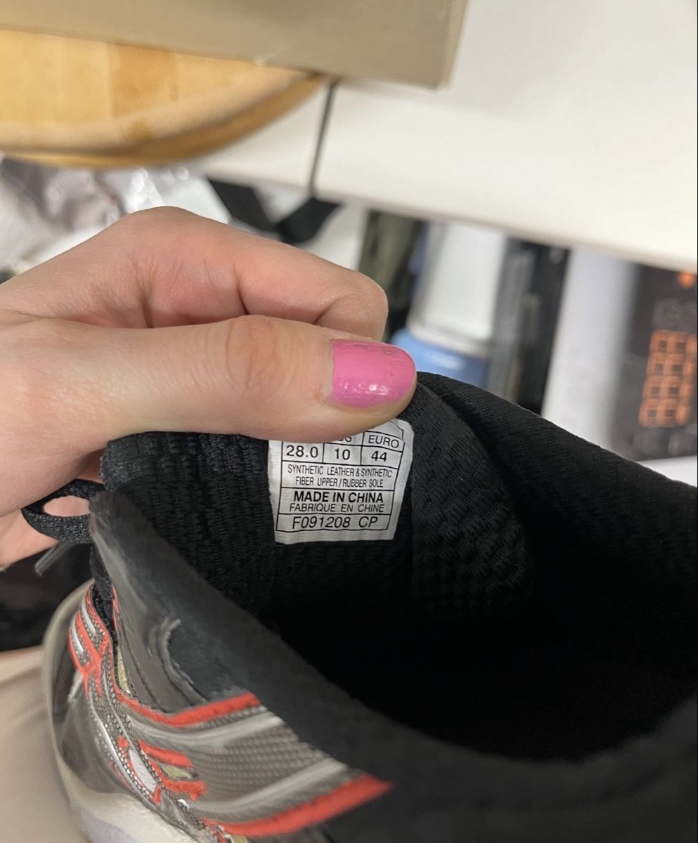Asics Scarpe da uomo: Asics Hallenschuhe Gr. 44 – Nuovo (secondo la descrizione) da Vaduz venduto da bestbest 2