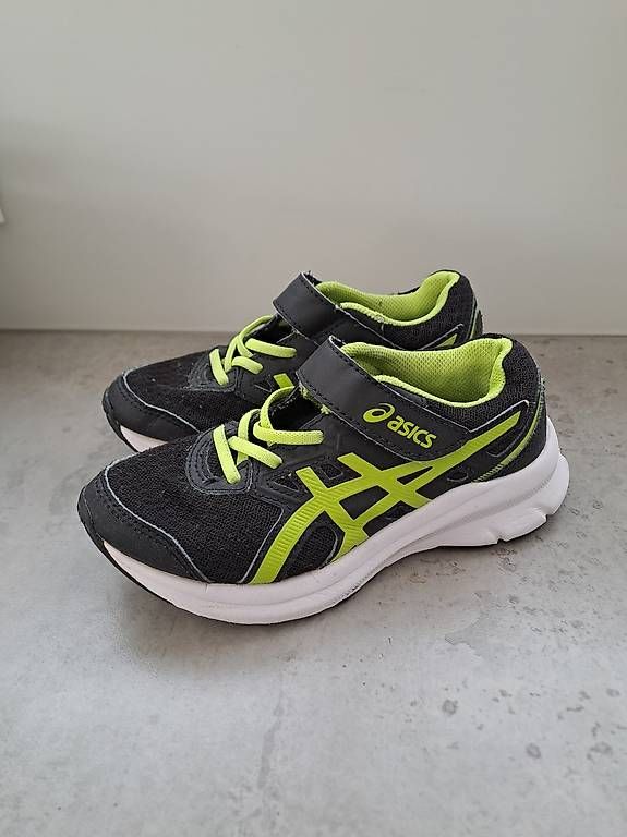 Scarpe per ragazzi: Asics Sneakers (Gr. 31.5) – Usato da Stein AR venduto da foxtown2 1