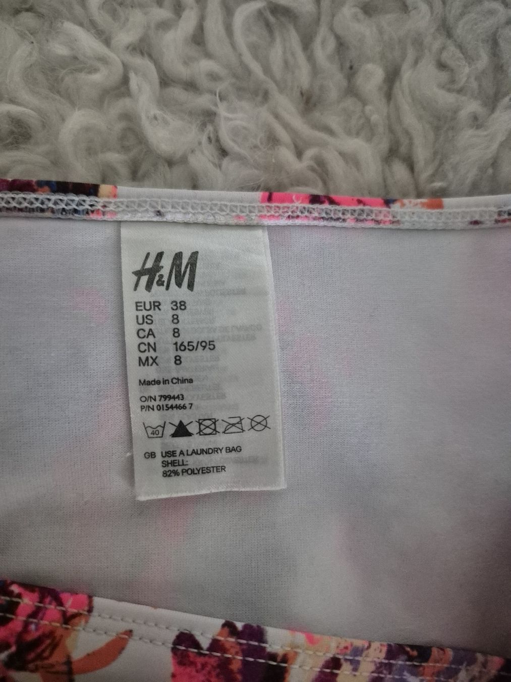 H&M Costumi da bagno & Bikini: Badekleid – Usato da Pfaffnau venduto da gologoldun1953 3