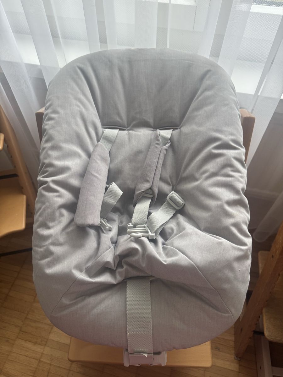 Stokke Hochstühle: Newbornset Stokke fürs Tripp Trapp – Neu (gemäss Beschreibung) aus Wetzikon ZH von Elma_xhaferi