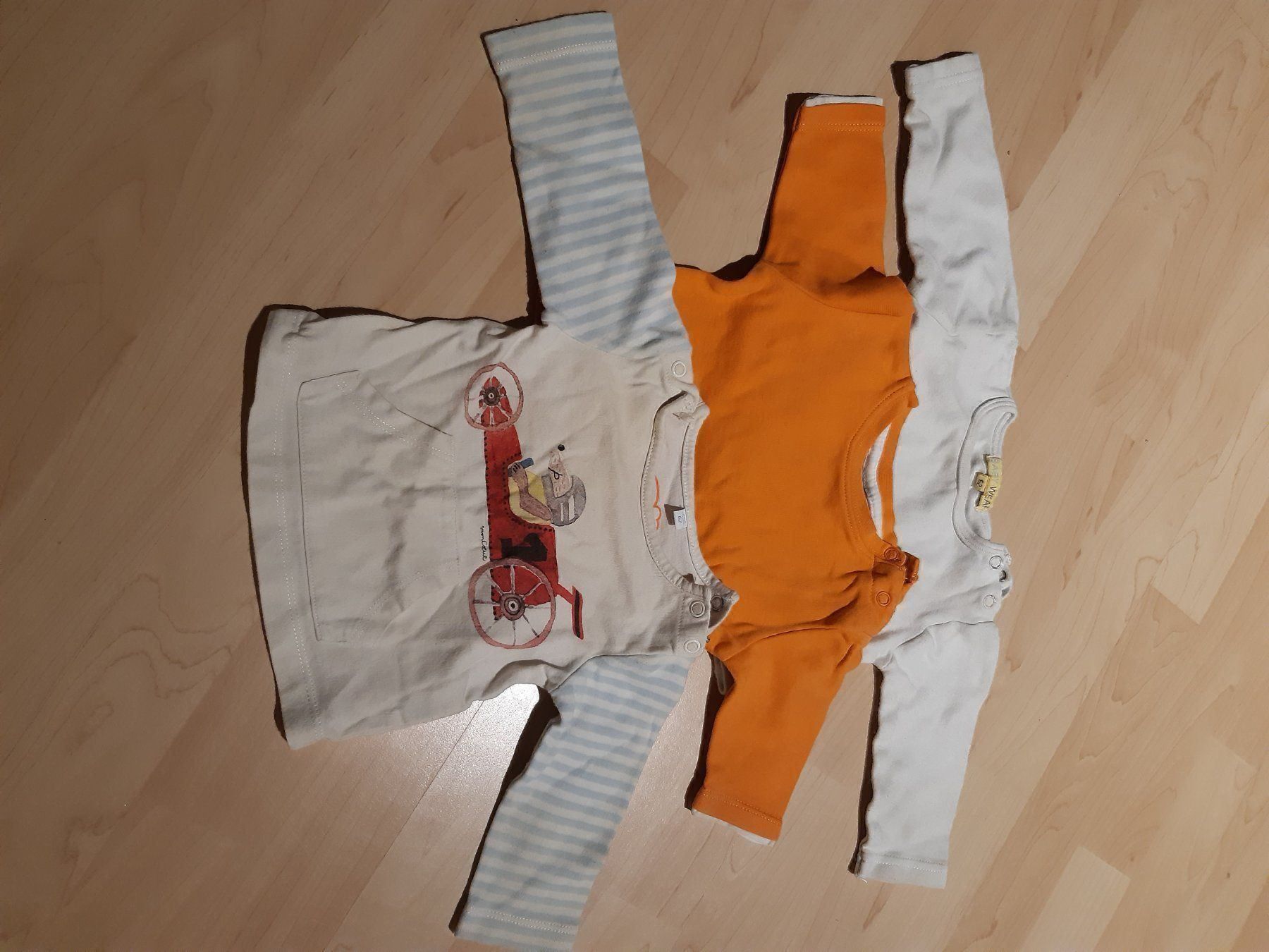 Camicie, Top & T-shirt: Baby langarm T-Shirt – Usato da Ins venduto da PGD