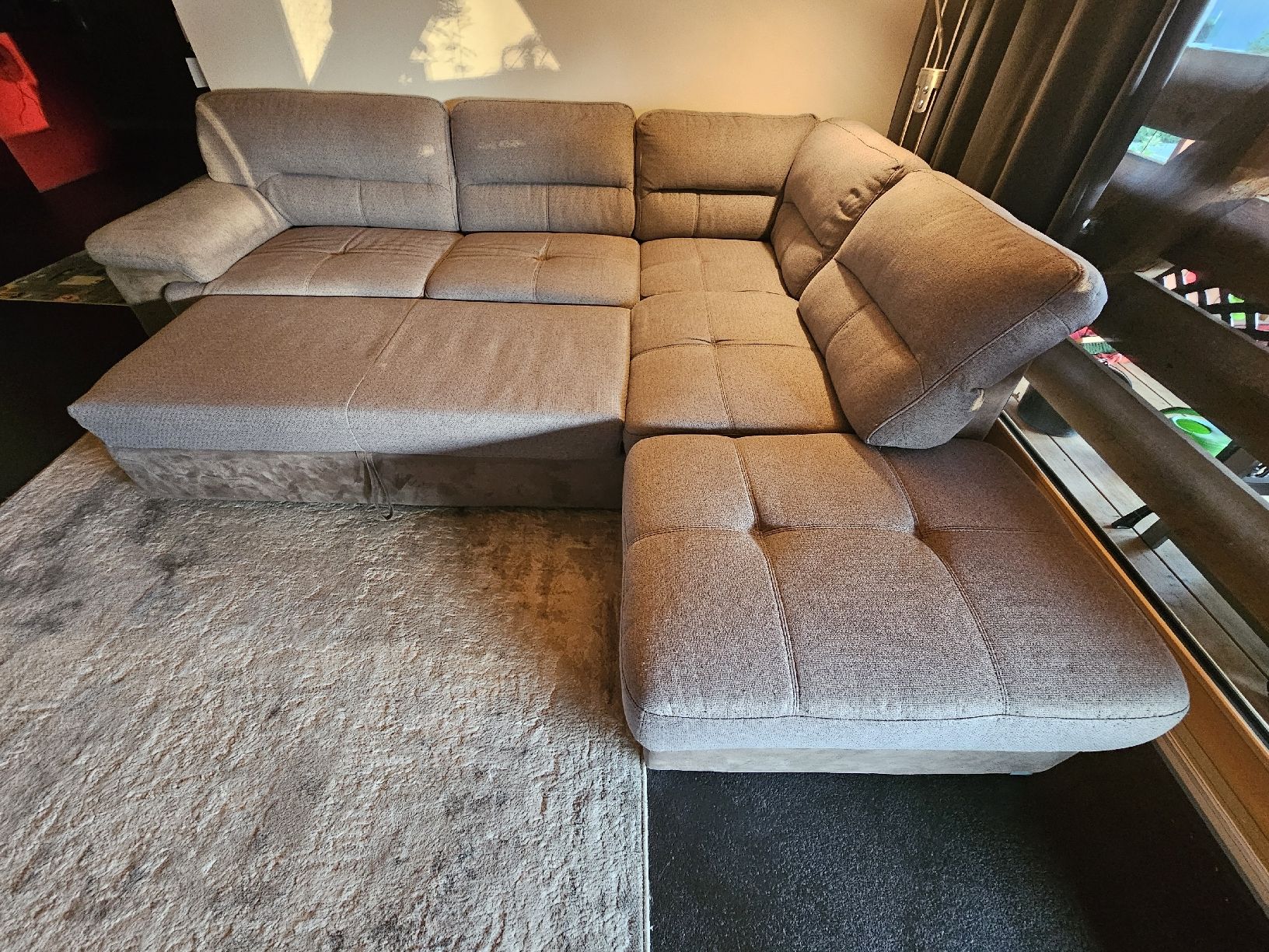 Divani: Schönes Ecksofa / Bettsofa – Usato da Utzenstorf venduto da inf_m97n 4