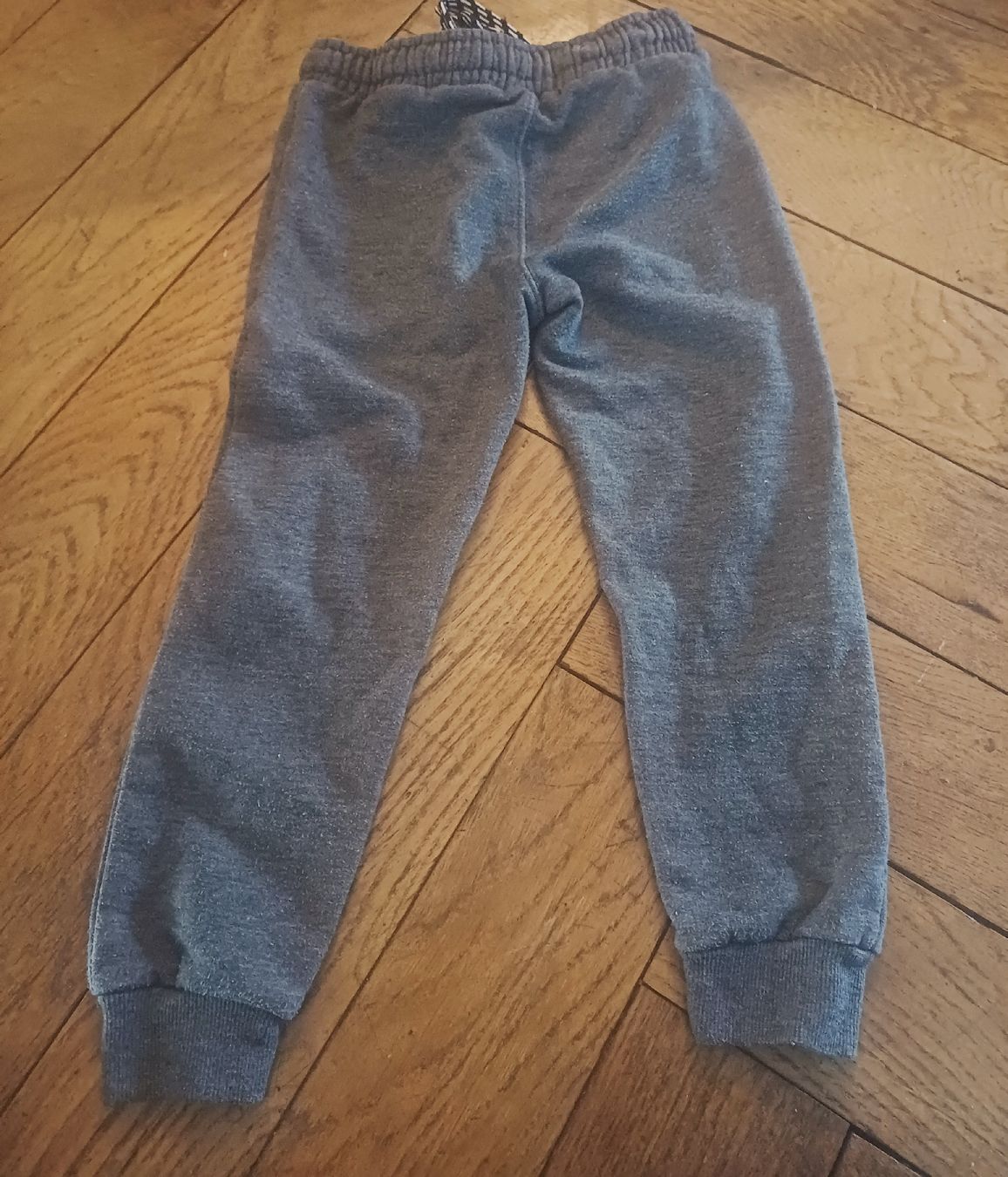 Hosen: Jogginghose/Trainerhose Grösse 116 von C&A – Gebraucht aus Schönenwerd von pomodor 1