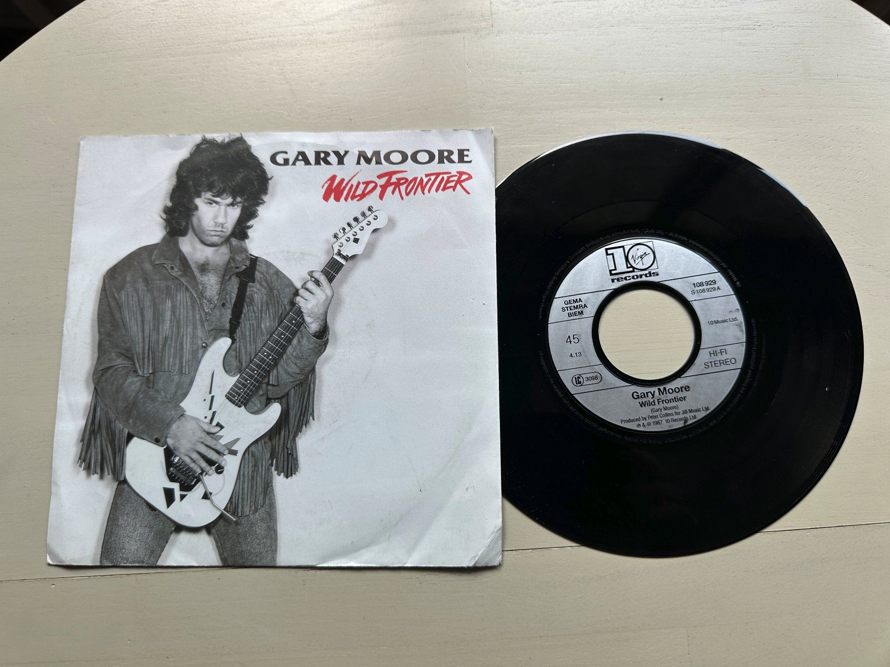 Dischi in vinile: GARY MOORE THIN LIZZY tolle Single Kult Wild frontier Blues – Usato da Basel venduto da Partridge