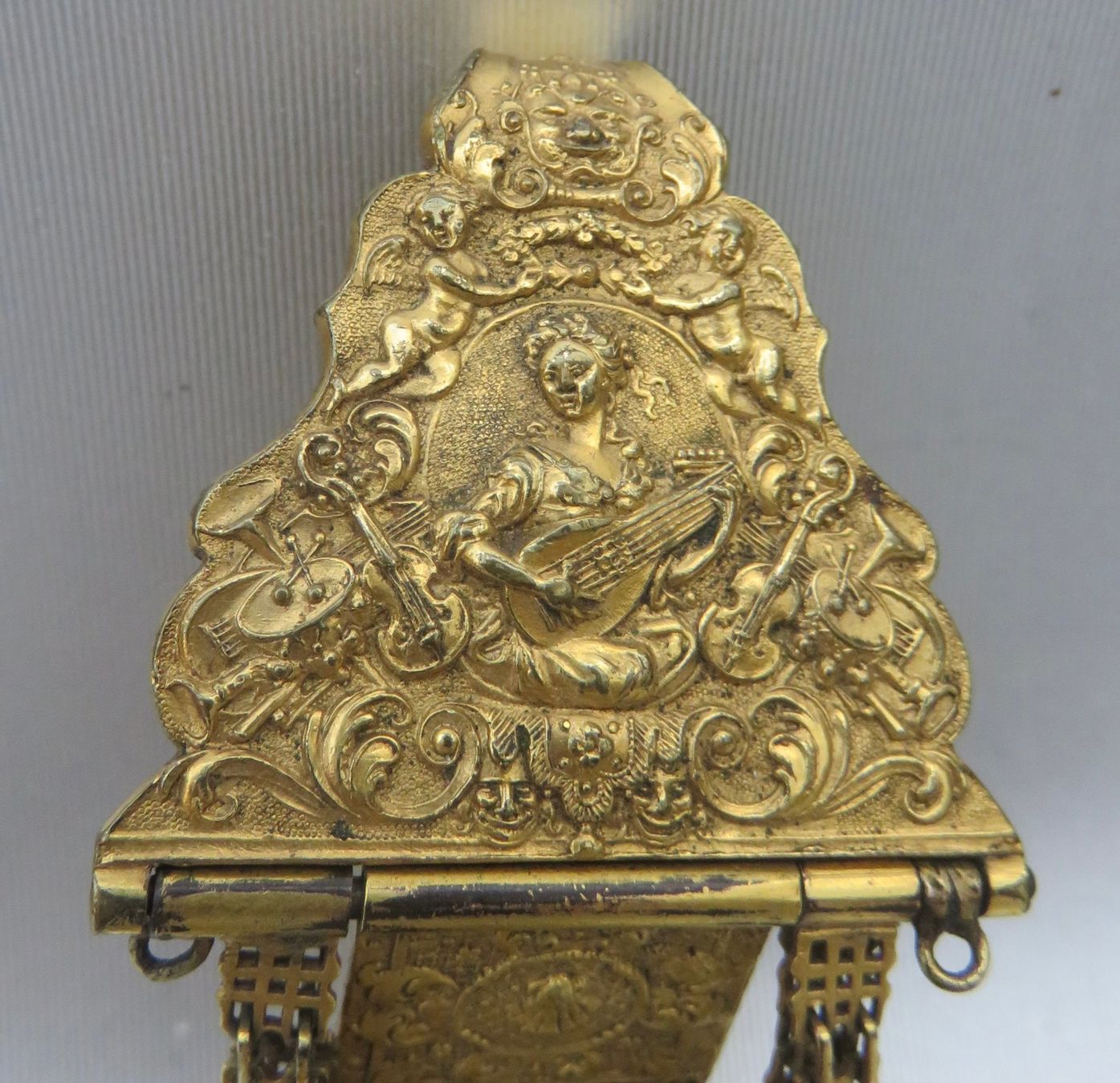 Altri accessori per orologi: CHATELAINE VERGOLDET 18. / 19 JAHRH. – Usato da BERN venduto da erassmusvonrotterdam 2