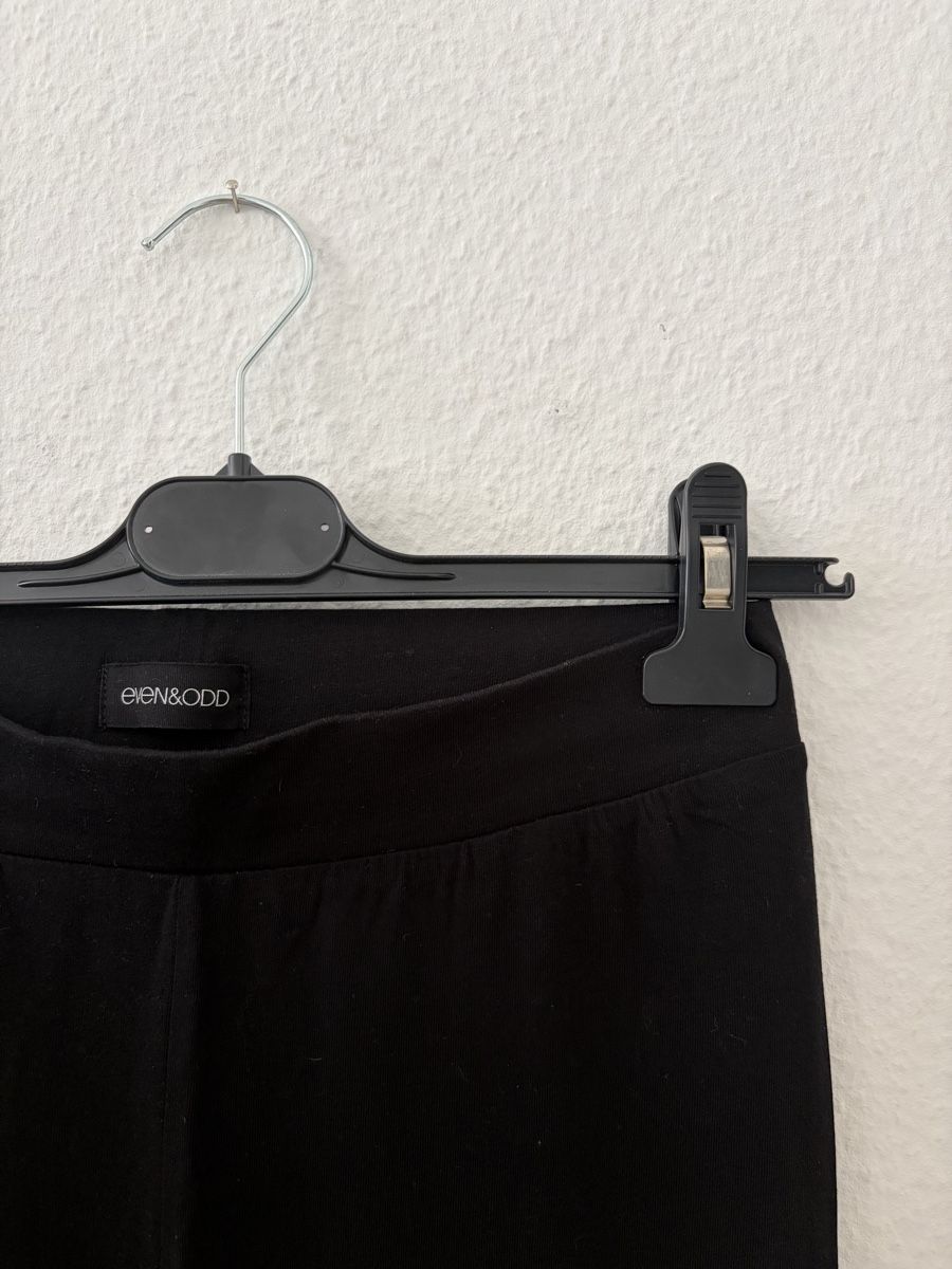 Leggings: Schwarze Schlaghose – Gebraucht aus Ettingen von ale_q6zz 2