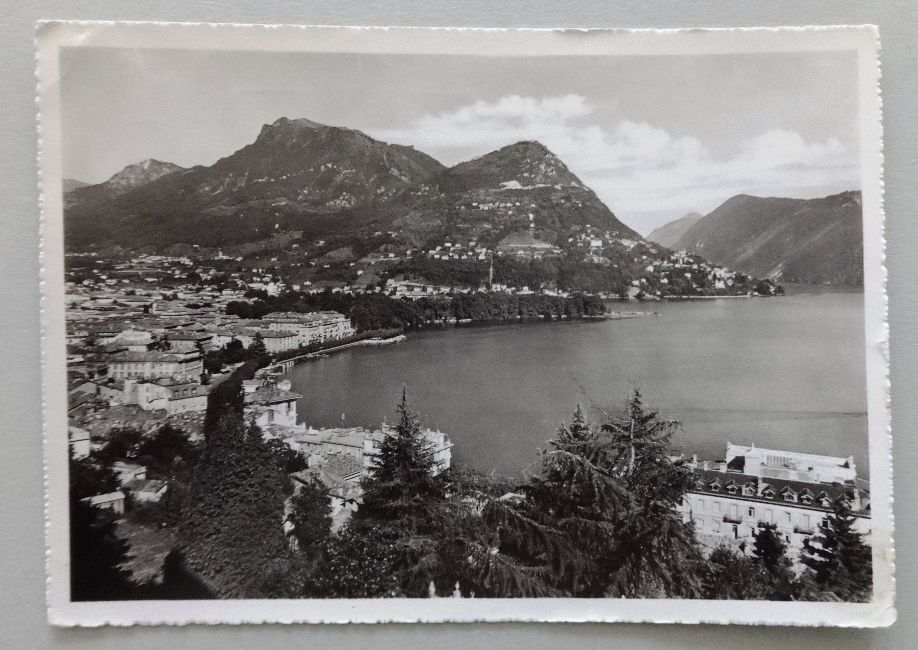 Cartoline postali: Lugano, Panorama e Monte Brè – Difettoso da Fétigny venduto da Billy2miny