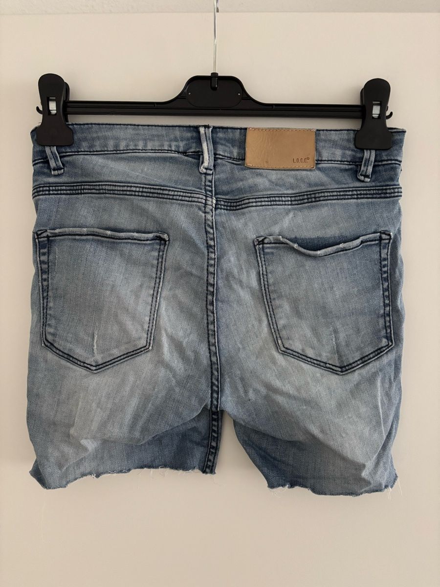H&M Jeans: Hellblaue Jeans-Shorts von L.O.G.G. by H&M – Gebraucht aus Luzern von aloevira 1