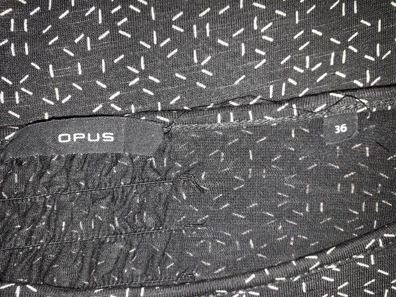 Opus T-shirt: OPUS T'shirt anthrazit/weiss, Grösse 36 – Usato da Baar venduto da Aatina 3