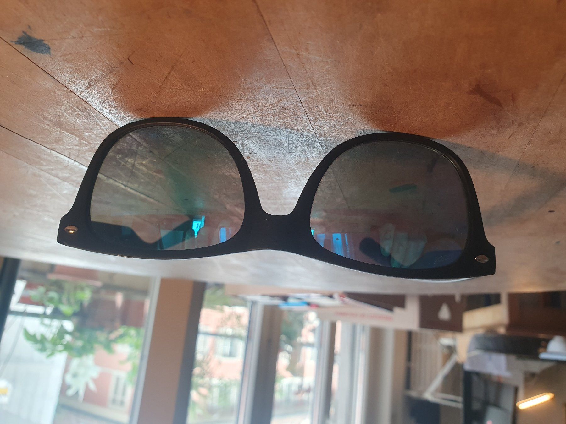 Occhiali & Lenti: LIKOMA Sonnenbrille UV 400 – Usato da Zürich venduto da loosebone