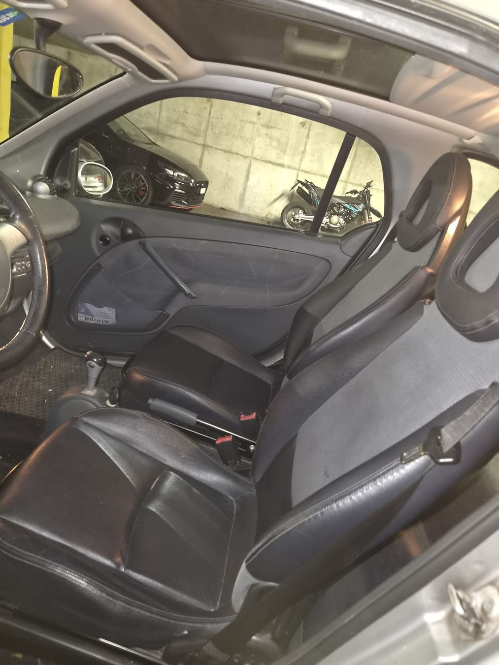 Smart Automobili: Smart Fortwo Coupé 45PS Blau/Grau – Difettoso da hochdorf venduto da gile08 6