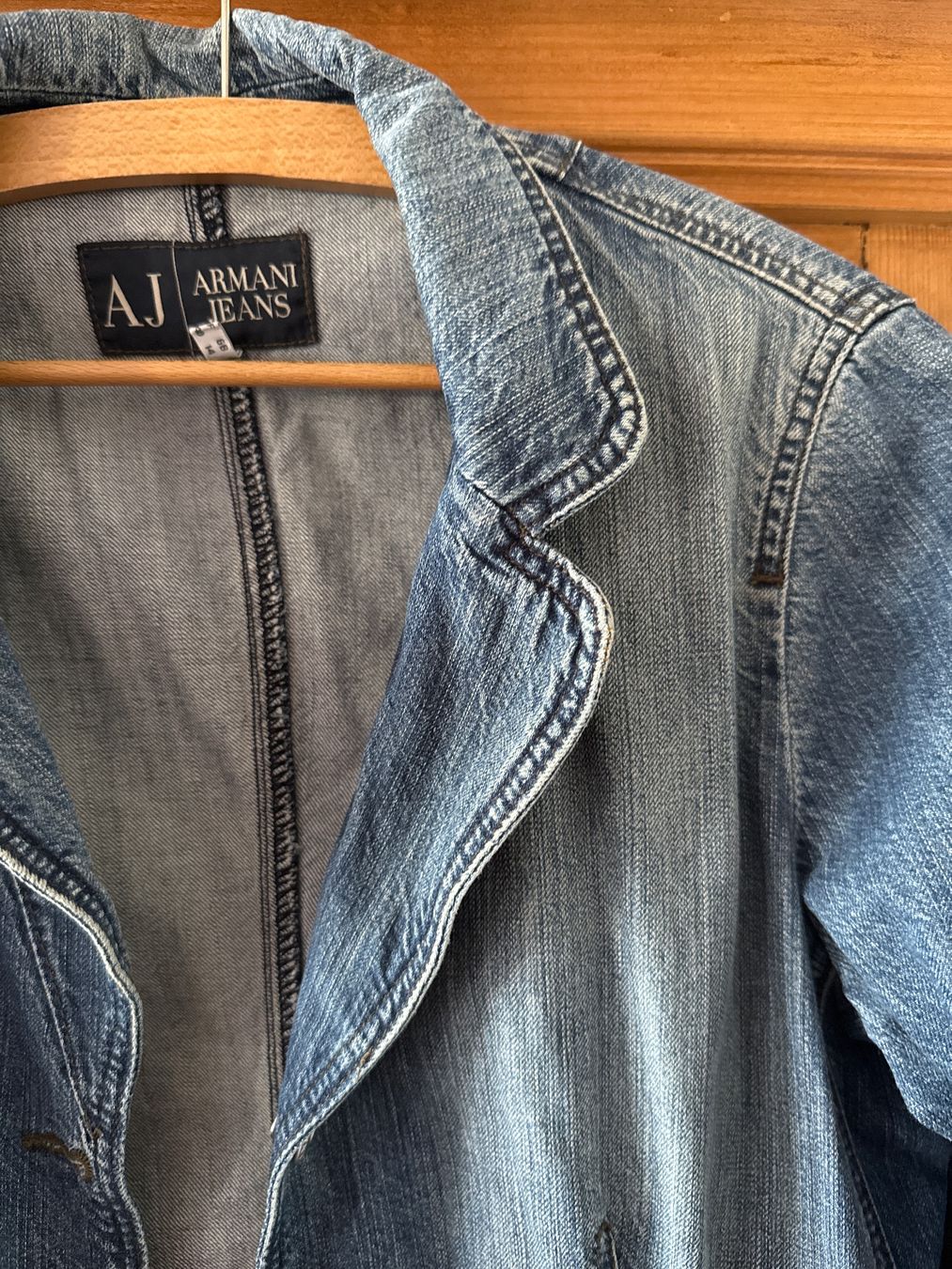 Armani Giacche: Armani Jeans Jeansjacke Damen Gr. 40 – Usato da Winterthur venduto da britsi 1