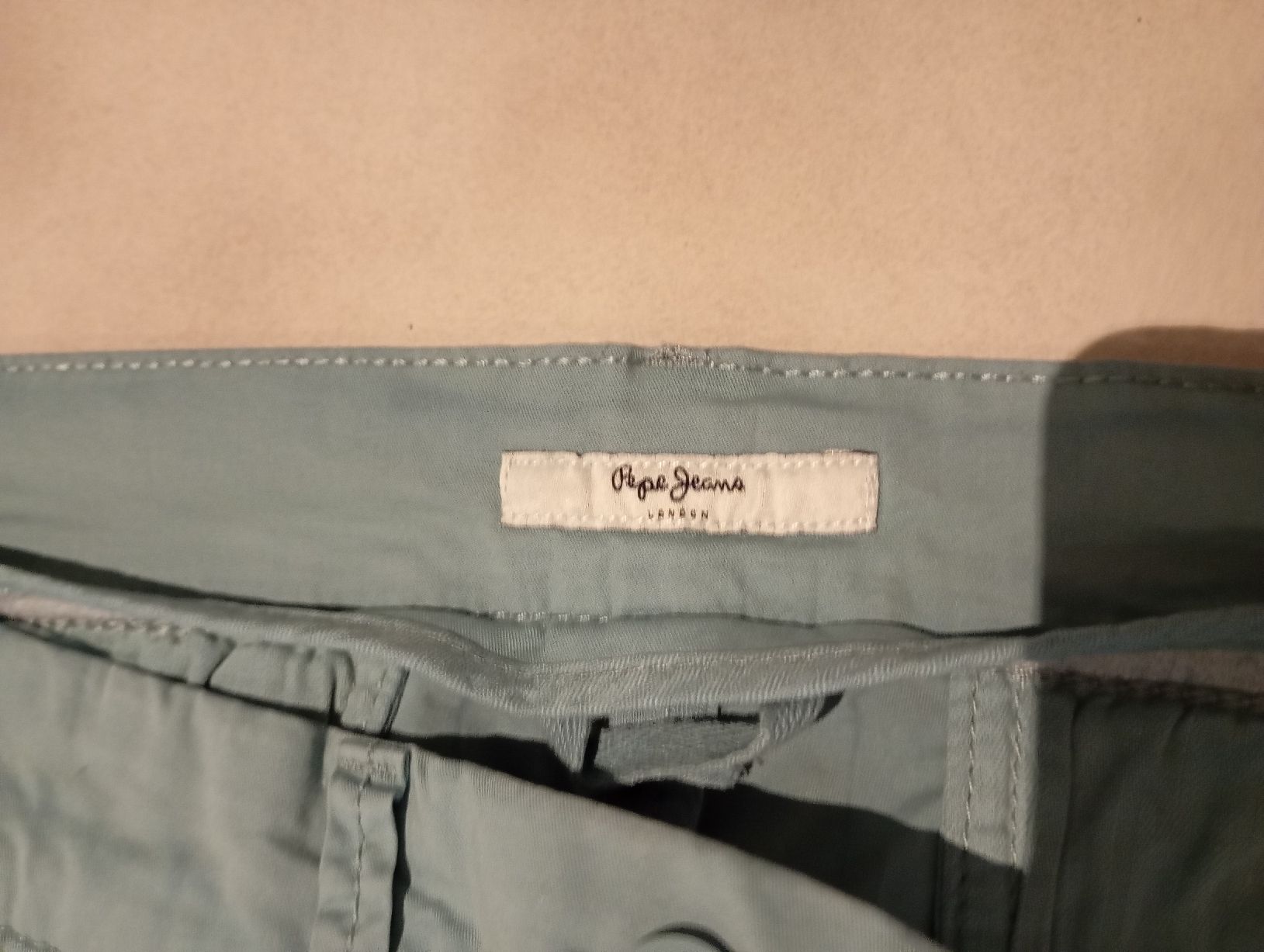Pepe Jeans Pantaloni: pepe chino slim – Nuovo (secondo la descrizione) da Unterägeri venduto da Kielersprotte78 7