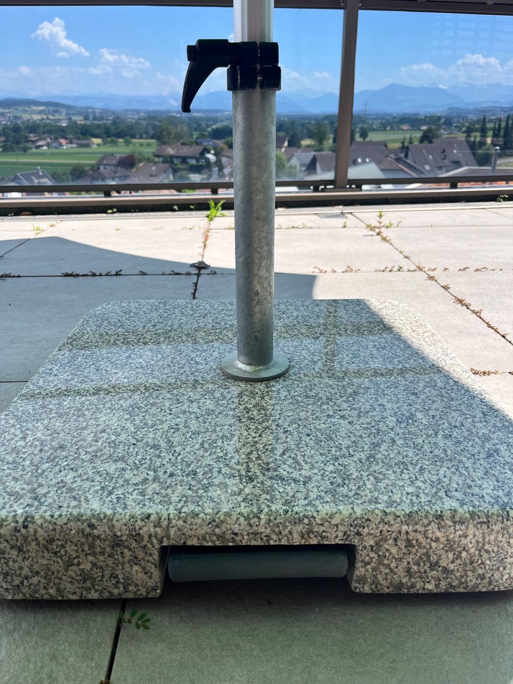 Sonnenschirme: Sonnenschirm – Gebraucht aus Rottenschwil von dan_bbx8 2