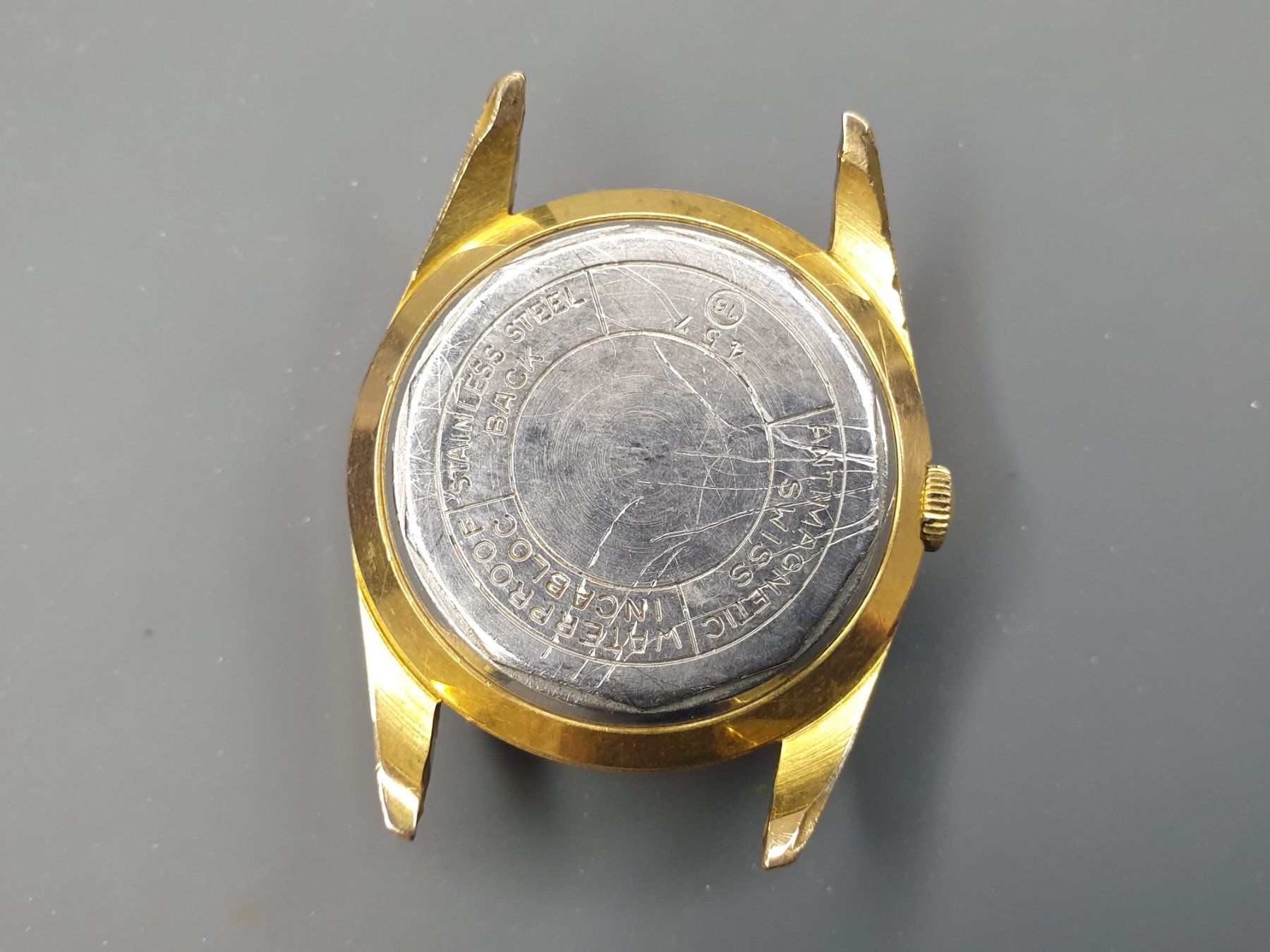 Uhren: Uhr - 32mm – Defekt aus Neyruz FR von Flyback 3