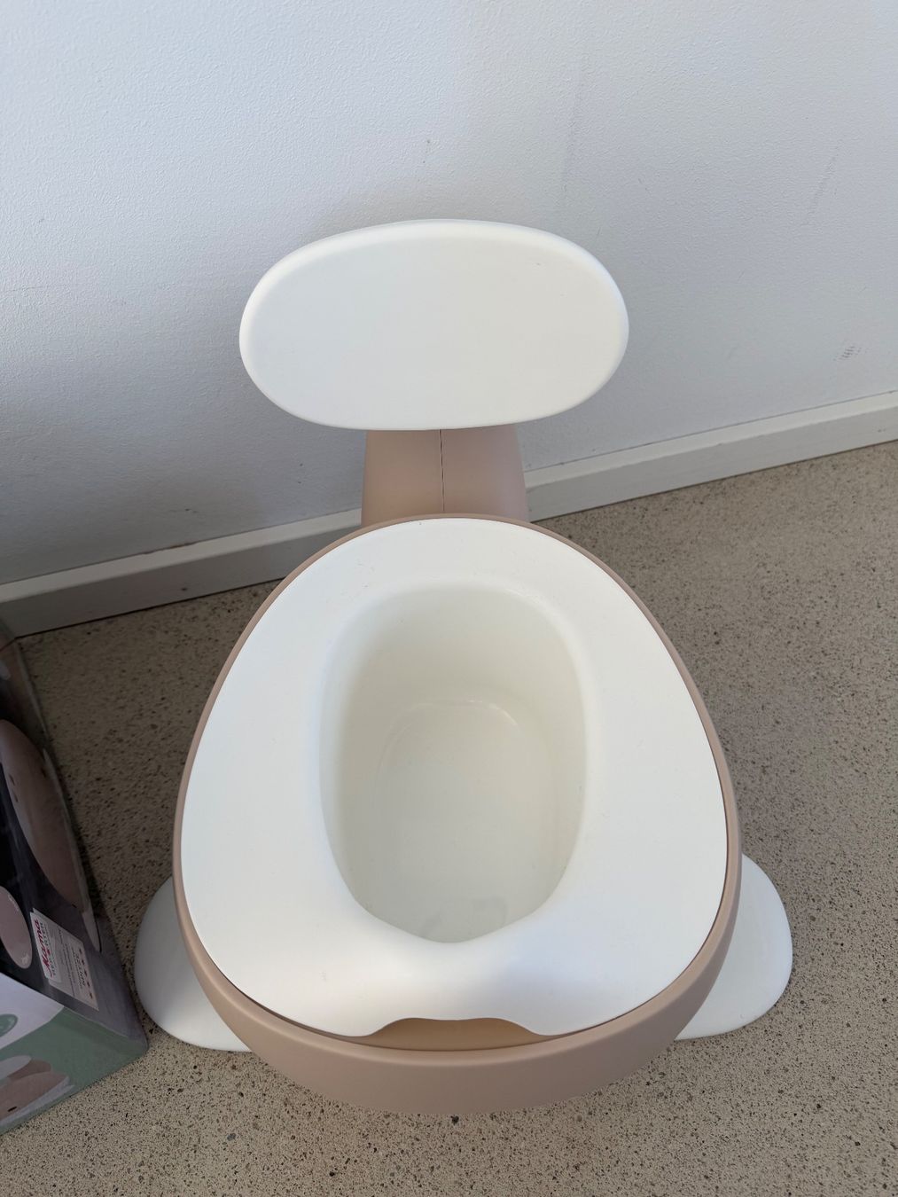 WC: Kindsgut Kindertöpfchen Wal (Farbe: Sand) – Nuovo (secondo la descrizione) da Zürich venduto da Cia91 2