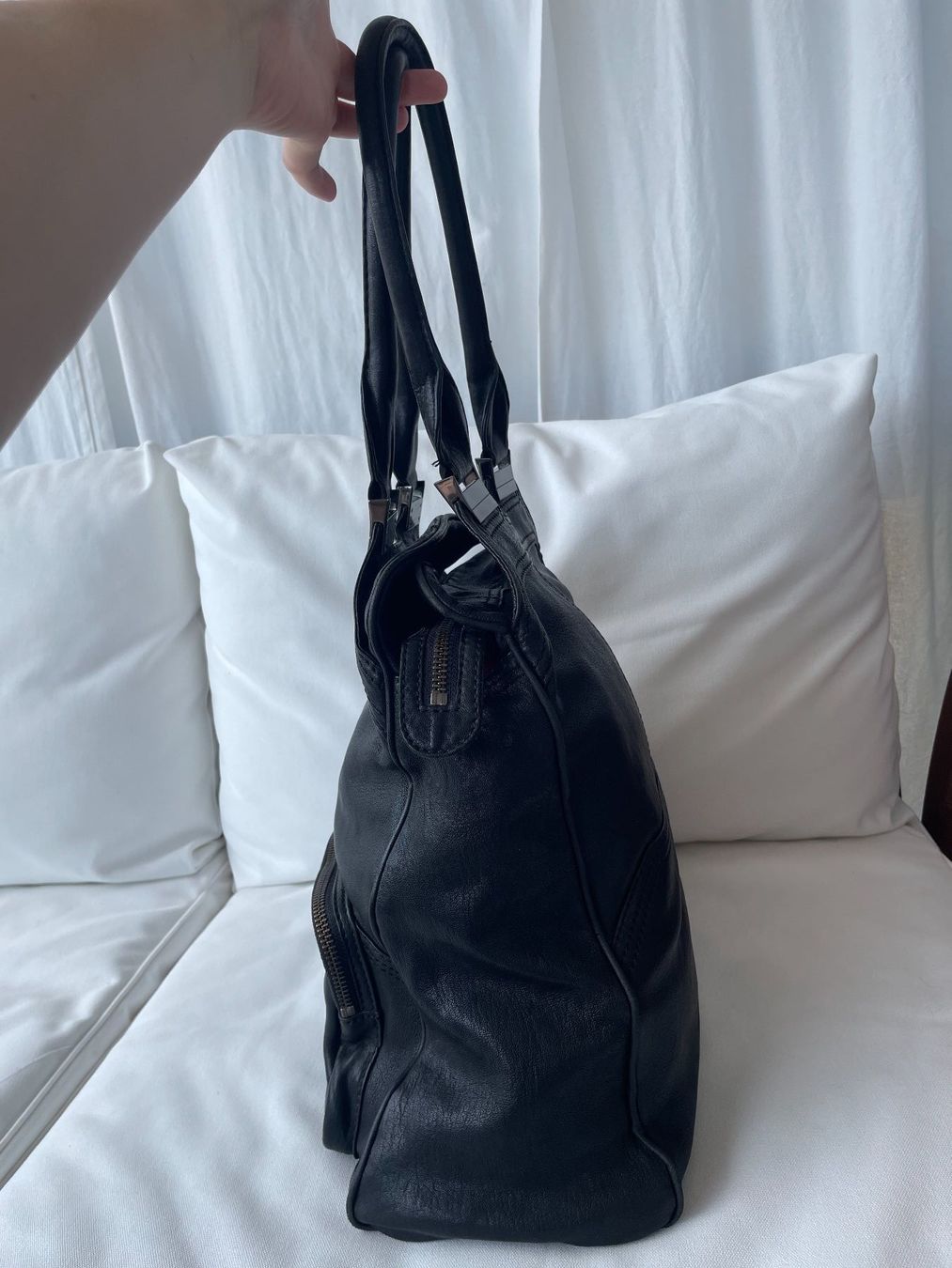 Diesel Taschen für Damen: Diesel Schultertasche aus Leder schwarz – Gebraucht aus Olten von hahnice99 3