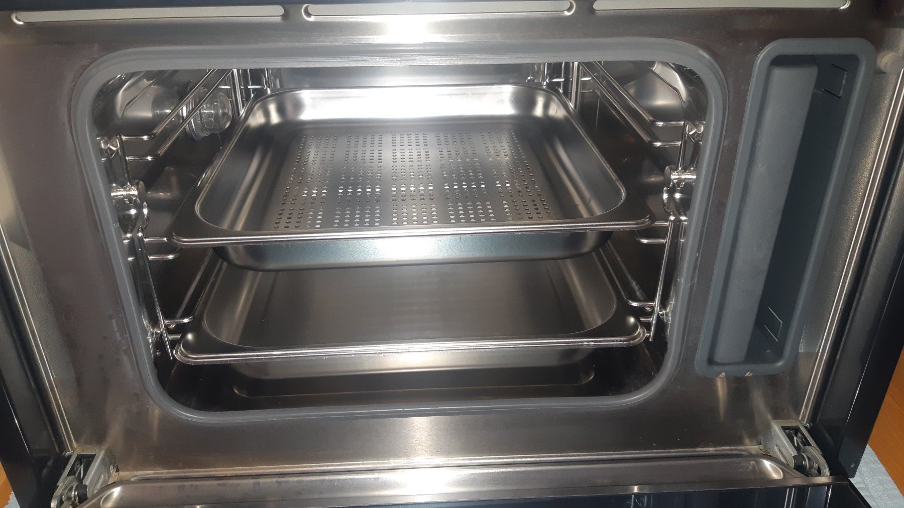 Siemens Elettrodomestici da cucina: Dampfgarofen / Steamer Siemens – Usato da Sattel venduto da schi4 2