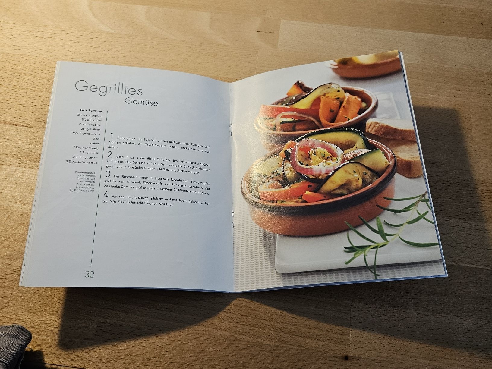Bücher: Kochbuch: "Kochen wie in Süditalien". – Neu (gemäss Beschreibung) aus Givisiez von TheSparkTimeStore 2