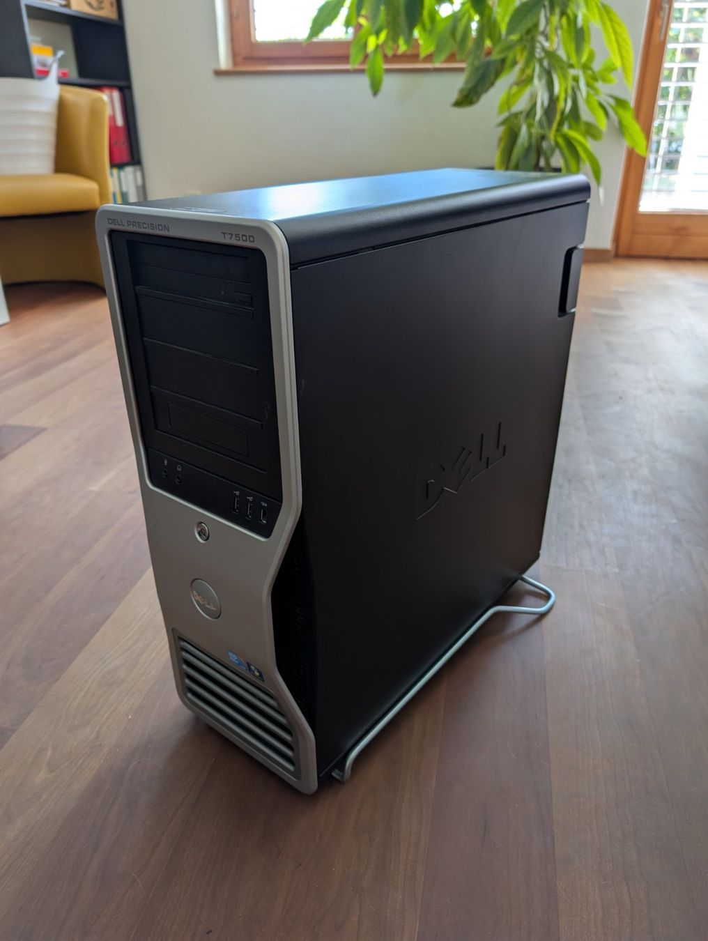 Dell PCs: Dell Precision T7500 – D'occasion à Delémont par breacH
