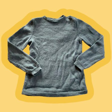 Grauer Strickpullover, Grösse M