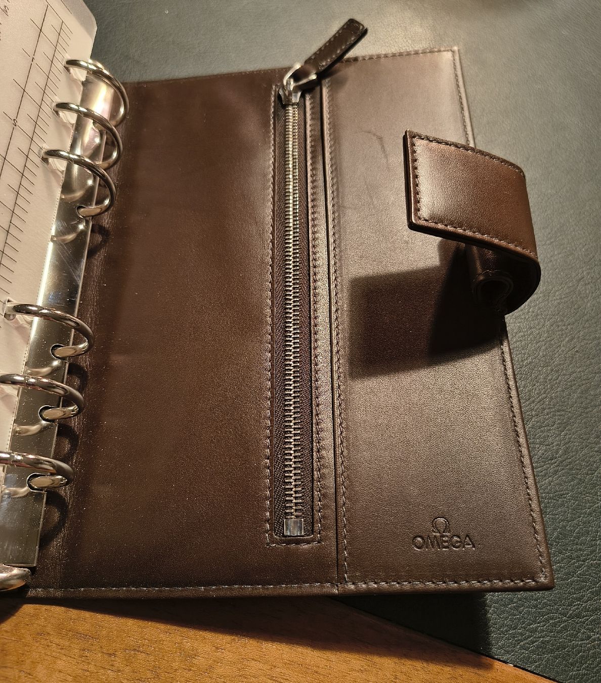 Blocchi: Omega leather notebook – Usato da Morens FR venduto da John_Doe_1981 4