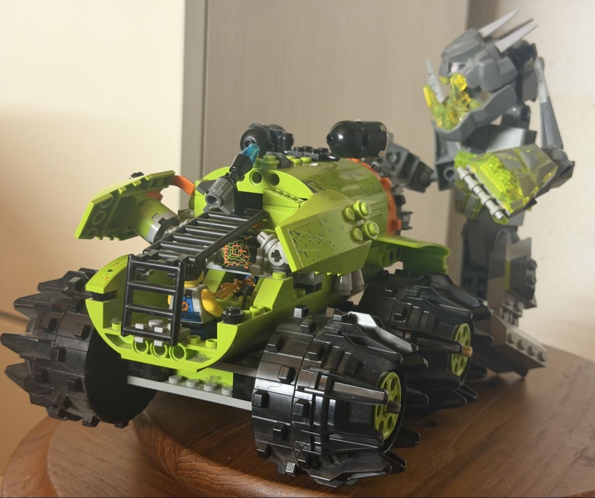 Lego Giocattoli: Lego Miniera con mostro – Usato da S. Pietro venduto da fil_yhb9 1