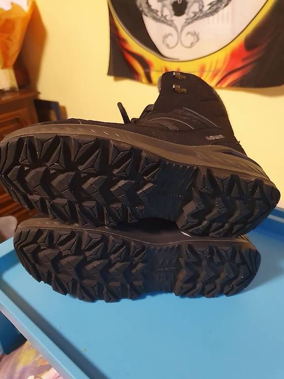 Scarpe da donna: Stivale invernale – Usato da Biasca venduto da bar_qhz7 2
