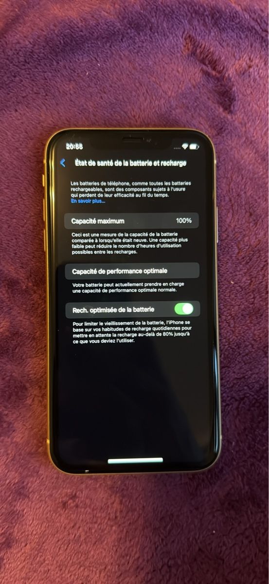 Apple Telefoni cellulari / Smartphones: iphone xr – Nuovo e nell'imballaggio originale da Sion venduto da sou_b5l2 2