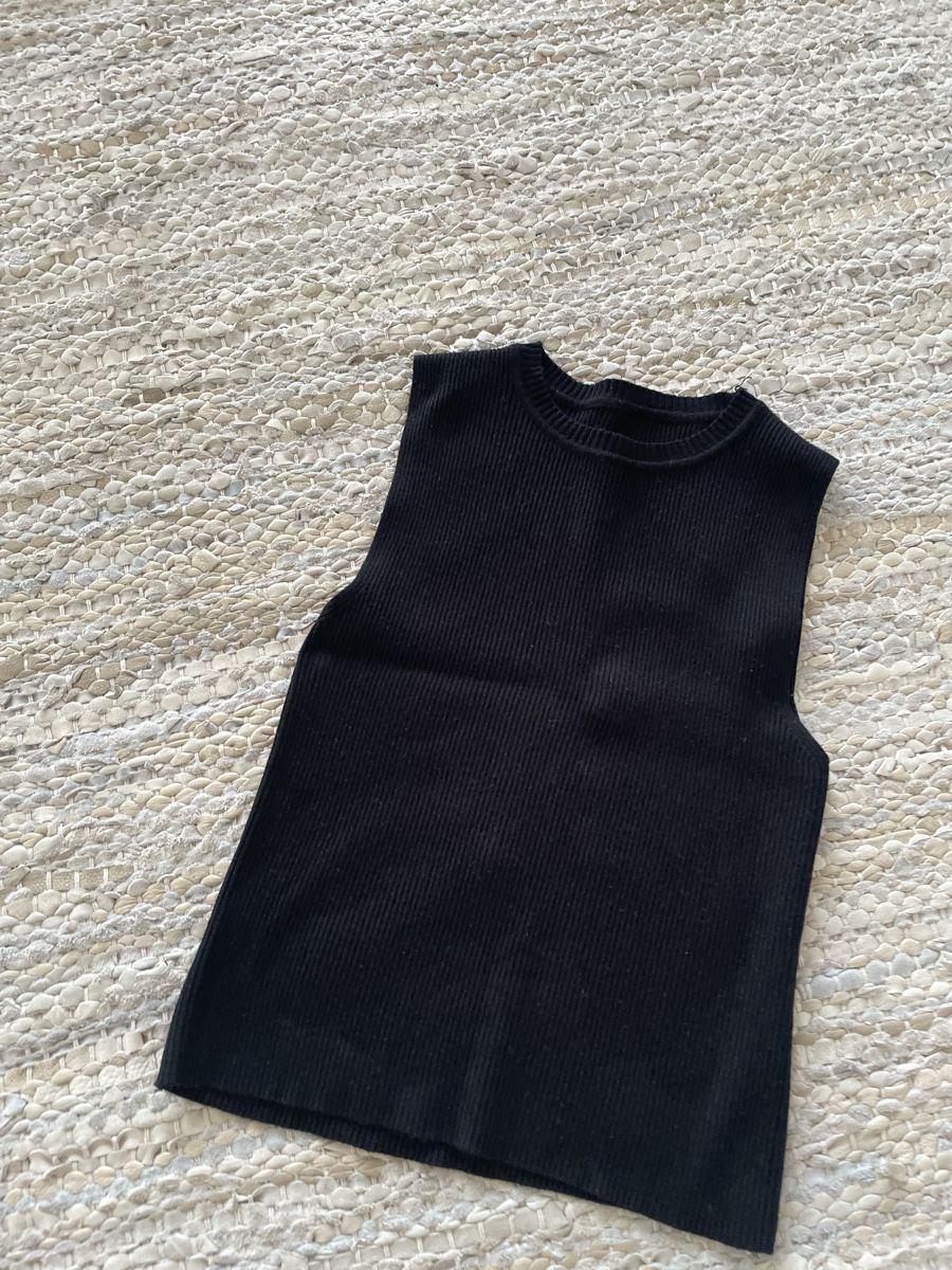 Zara Maglioni & Felpe:  Zara Schwarz Strickpullover, Grösse S – Neu!! – Nuovo (secondo la descrizione) da Dübendorf venduto da jlu_r7hz 1