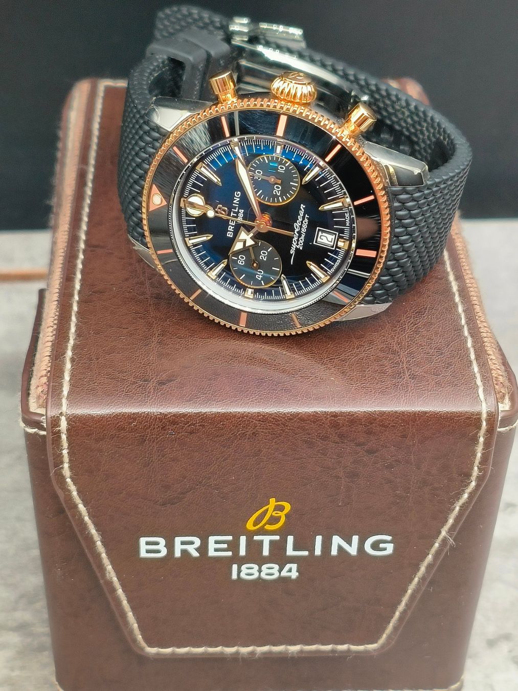 Breitling Orologi: Breitling – Nuovo e nell'imballaggio originale da La Chaux-de-Fonds venduto da curtitswisswatches 2