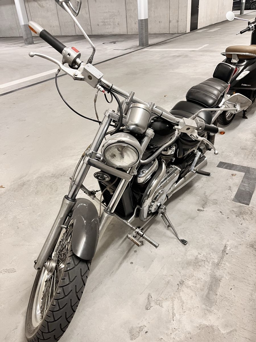 Suzuki Chopper: Suzuki VS750 Intruder – Usato da Küssnacht am Rigi venduto da lus_g9xw