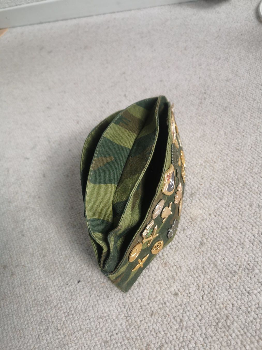 Copricapi, berretti & cappellini: Militärhut – Usato da Küssnacht am Rigi venduto da DB_Shop 2
