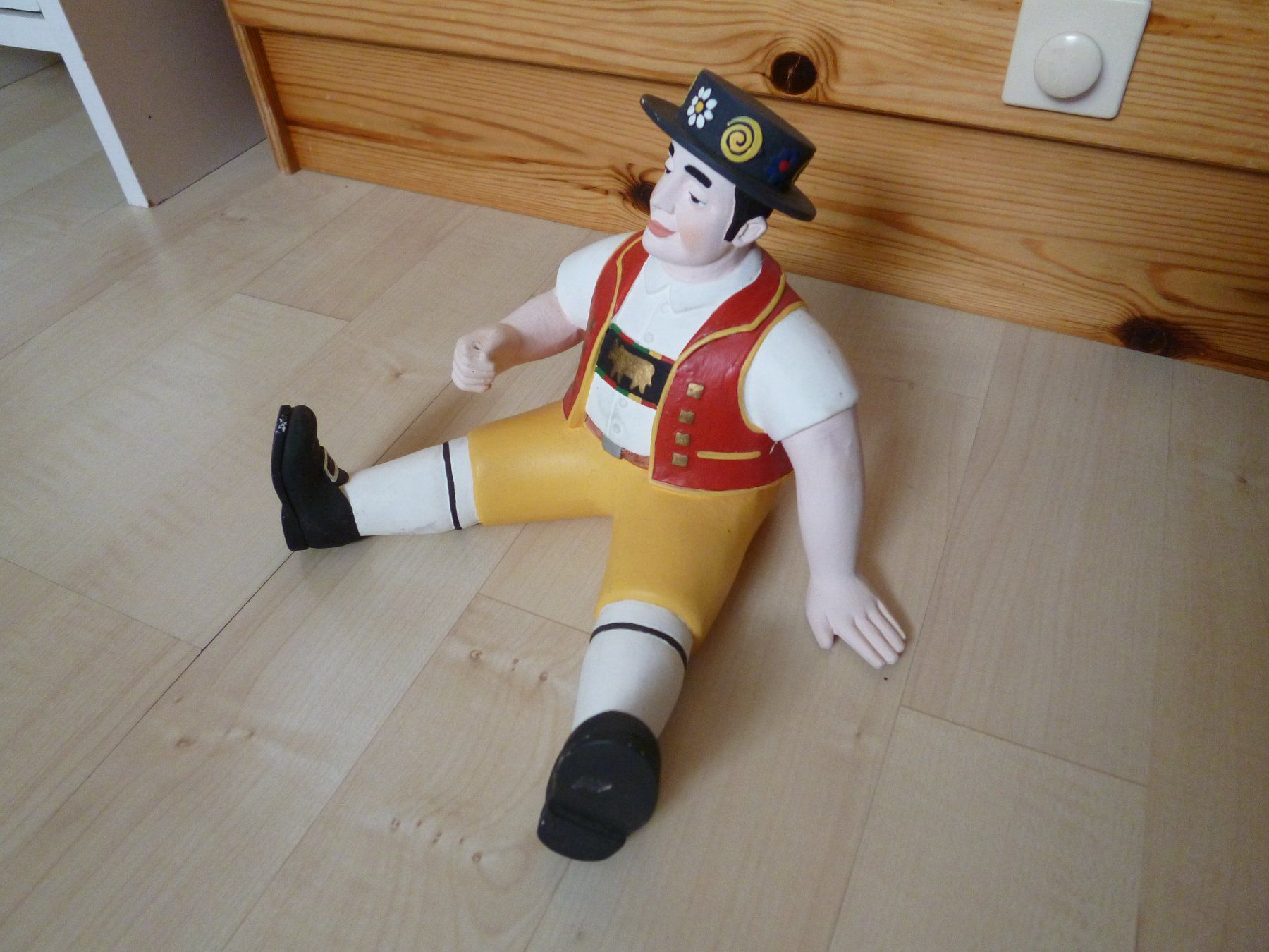 Statuette: traditionelle Appenzeller Senn Holzfigur – Usato da Dättlikon venduto da Mamakuga 3