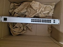 Ubiquiti UniFi Switch PoE 24 Ports