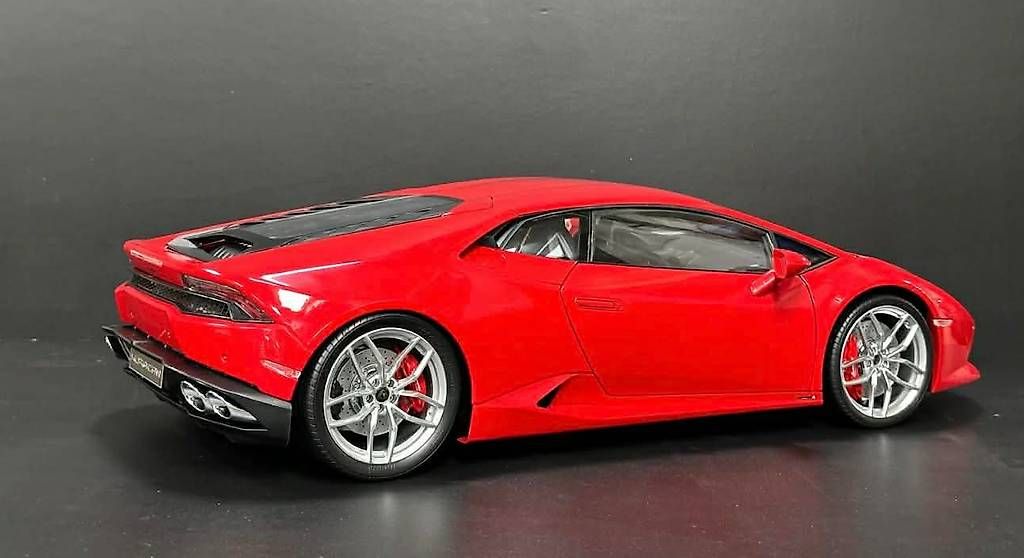 Pocher Modellautos: Pocher 1/8 Lamborghini Huracan – Gebraucht aus Moutier von GINGUM 1
