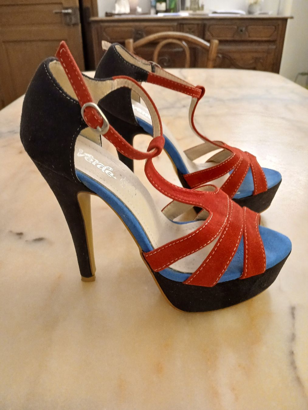Scarpe da donna: Pumps 36VERDE – Nuovo (secondo la descrizione) da Solothurn venduto da Shanty.20