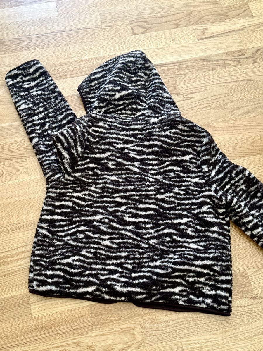 Giacche: Flauschige Jacke/Kapuze, Gr.  40 – Nuovo (secondo la descrizione) da Winterthur venduto da BB1974 2