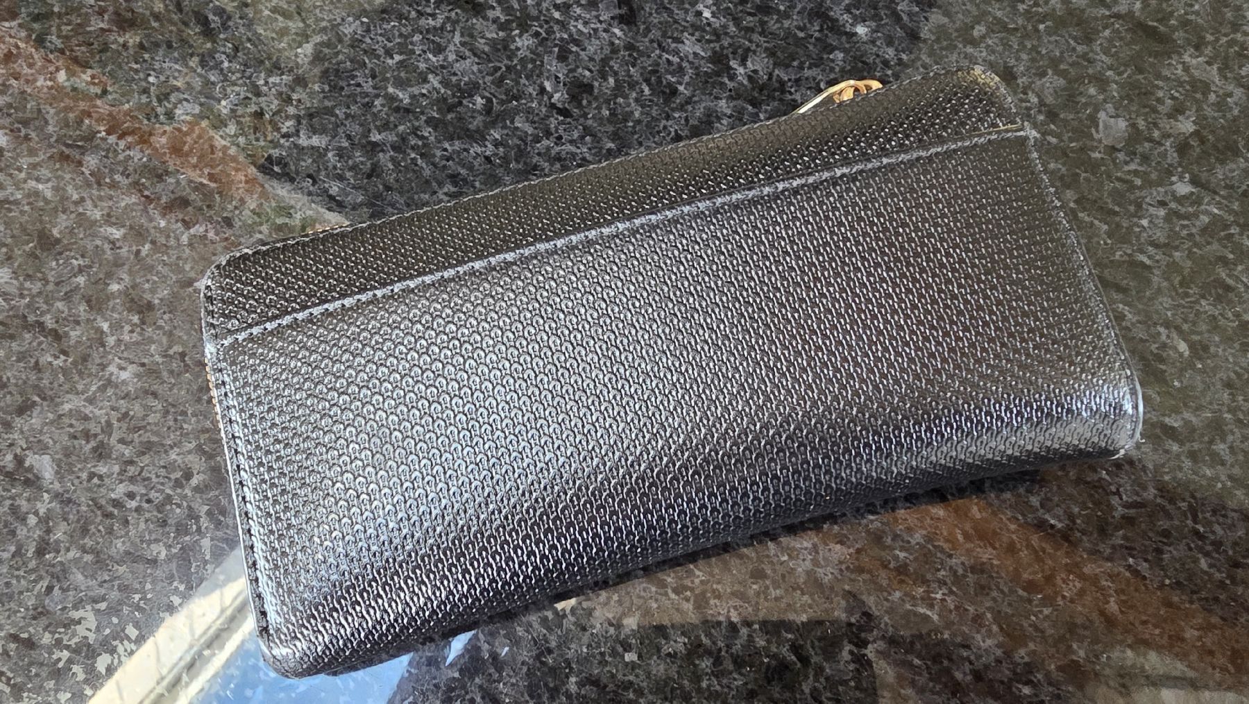 Lacoste Brieftaschen: Portefeuile / Portemonnaie LACOSTE – Gebraucht aus Cheyres von Karine-Schweiz 2