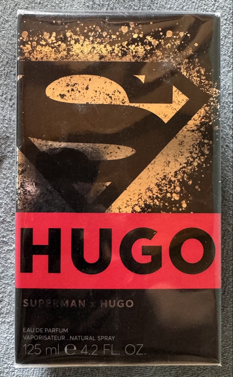 Parfums & Eau de Toilette: Parfum Superman x Hugo – Neuf avec emballage d'origine à Riddes par pullrose