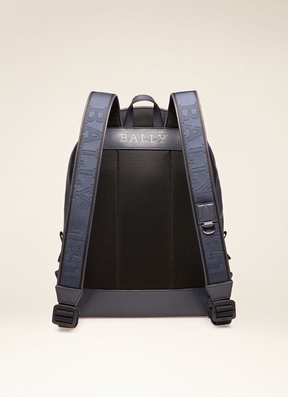 Bally Zaini: Bally Harper Backpack in Navy Weave Printed Leather – Nuovo (secondo la descrizione) da Neuchâtel venduto da Neuch1 2