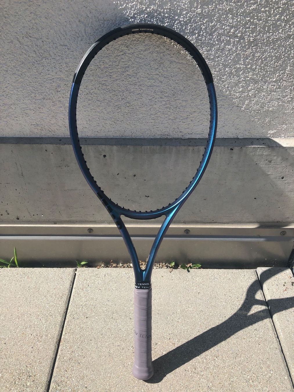 Wilson Ultra V4 100 Griff 2 (D'occasion) à Neuenegg pour CHF 60