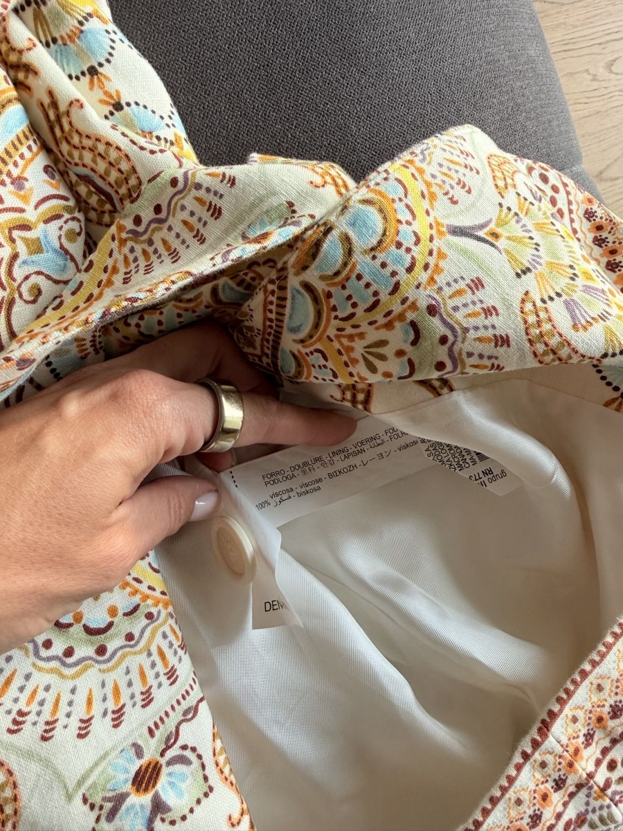Zara Jacken: Blazer avec motif S – Neu (gemäss Beschreibung) aus La Croix (Lutry) von secondhandZara 5